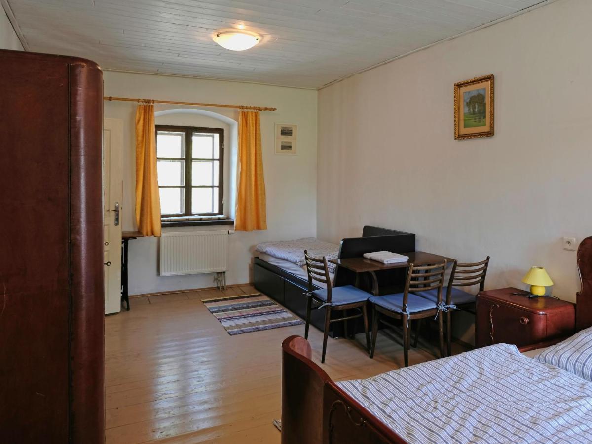 Apartmany V Broumovskem Statku Экстерьер фото